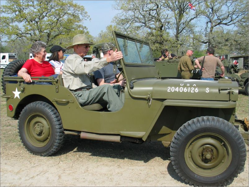 Mullins WWII day in Bryan Texas 011